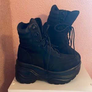 YRU Matrixx Hi Platform Sneakers Size 7
